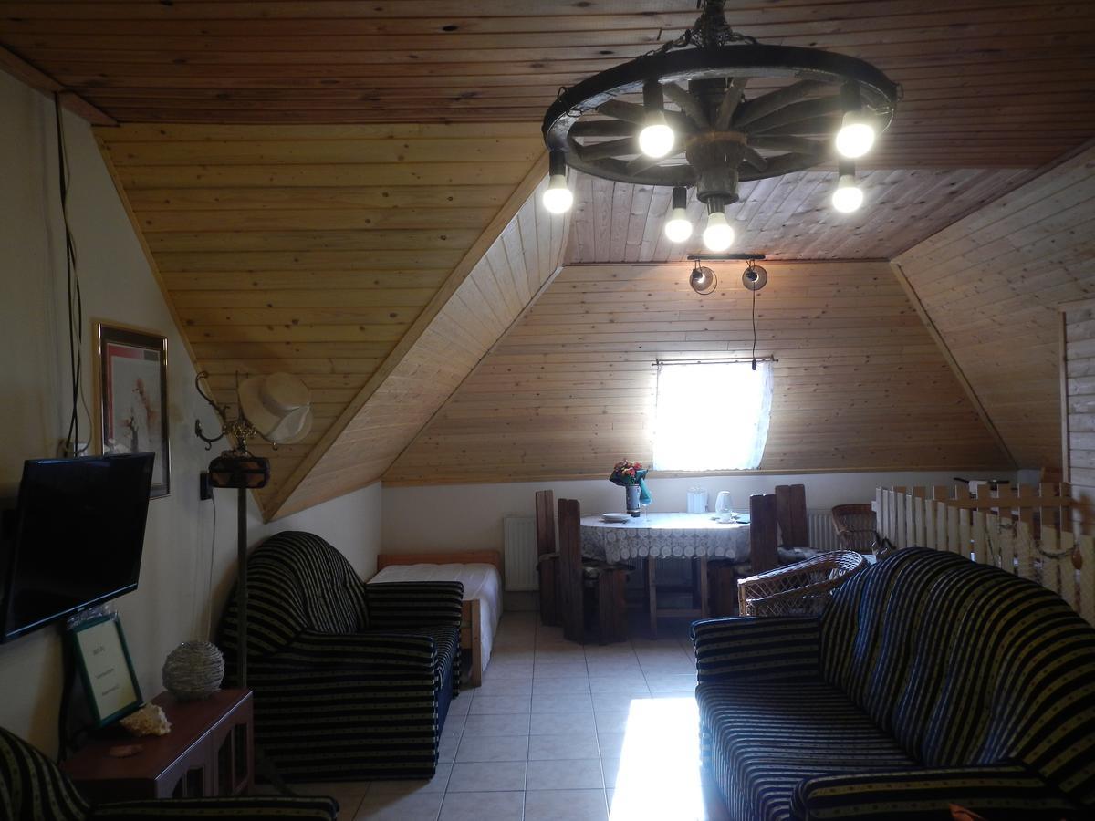 Vakacio Apartman Balatonalmádi Exteriér fotografie